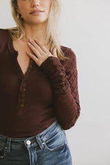 Naomi Cable Knit Sleeve Top In Red-Brown - Final Sale