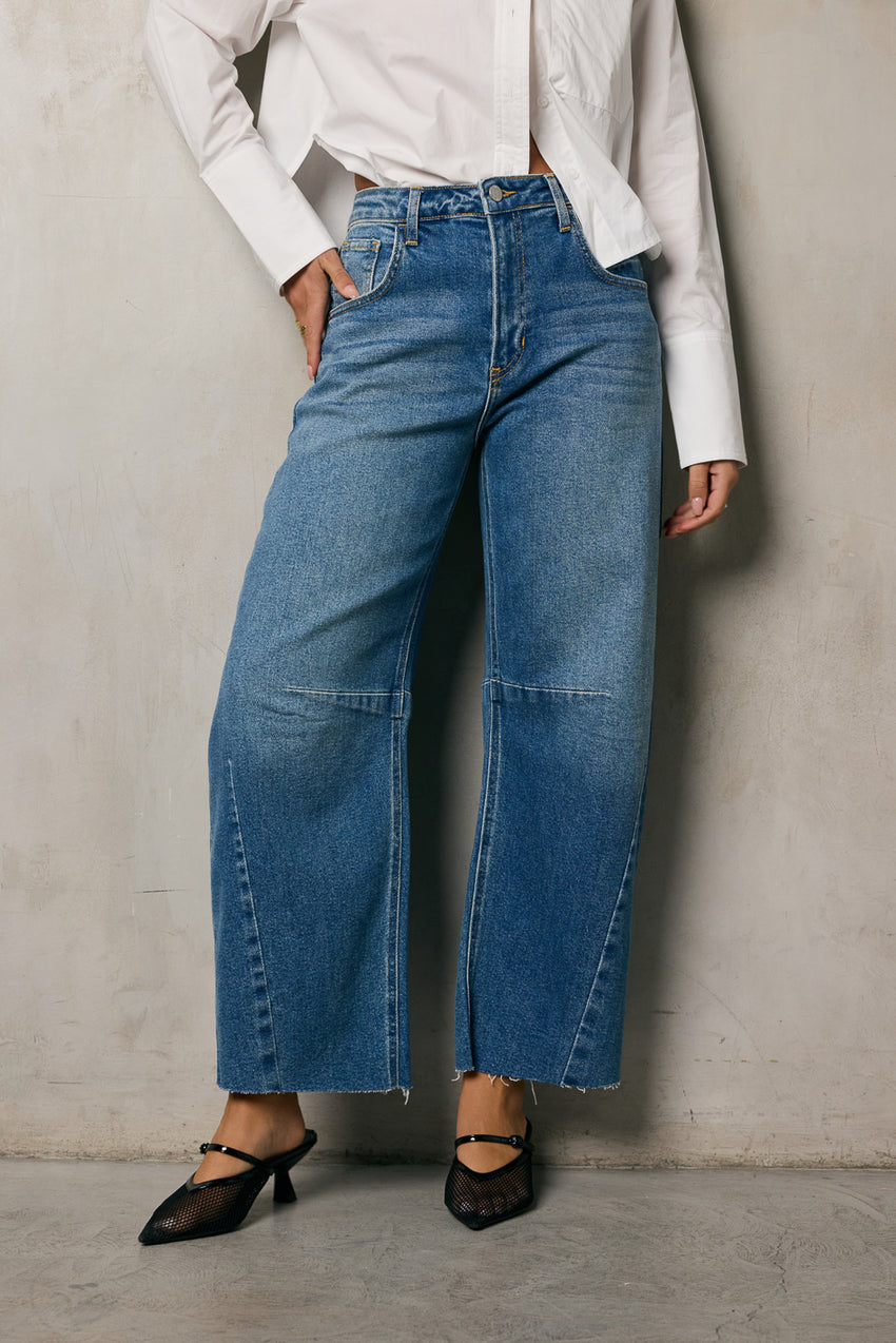 Juliette Barrel Jeans in Medium Wash - FINAL SALE