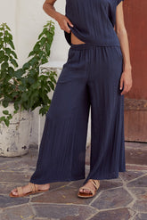 Jaylen Wide-Leg Pants in Navy - FINAL SALE