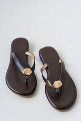 Kellen Thong Sandal In Dark Brown - Final Sale