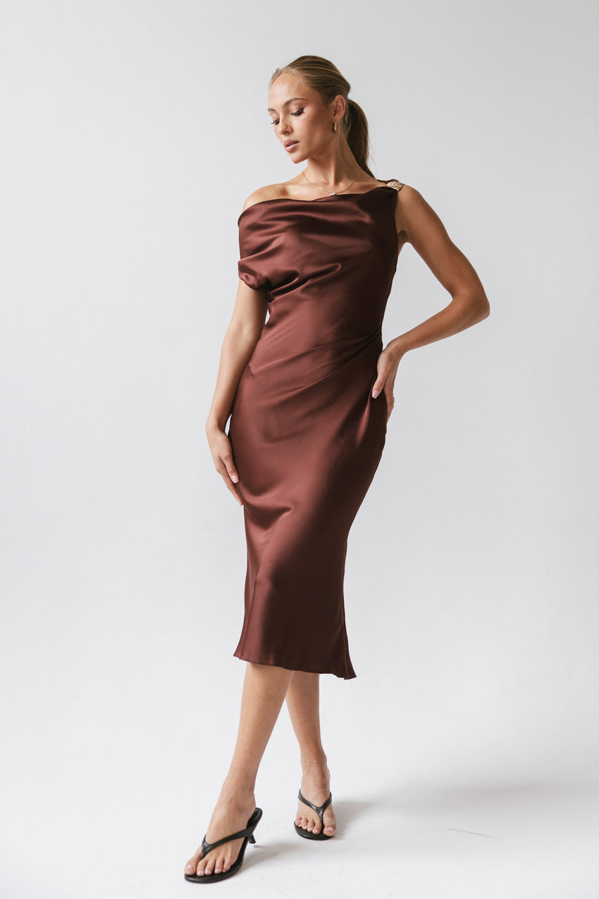 Malik Midi Dress In Burgundy - Final Sale